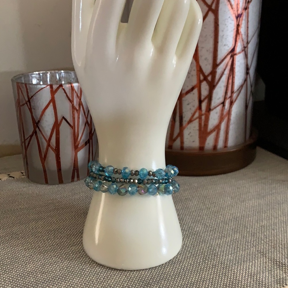 Handmade Teal Glass Stretch Bracelet Set